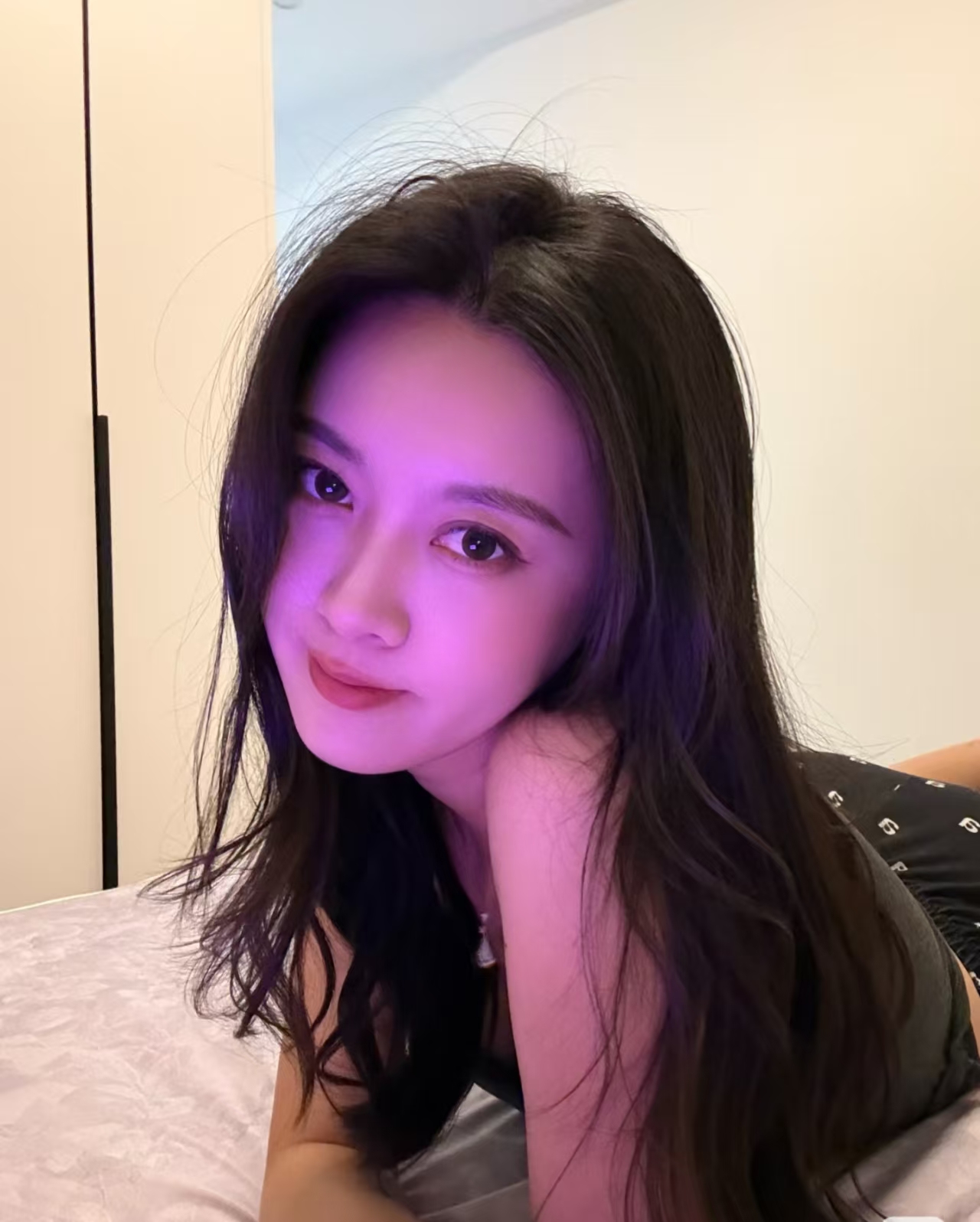 Han xiao 含笑 (8111) 小妹网